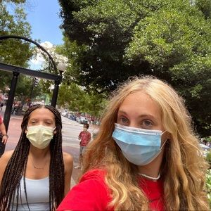 Meet your Posher, Kelsey